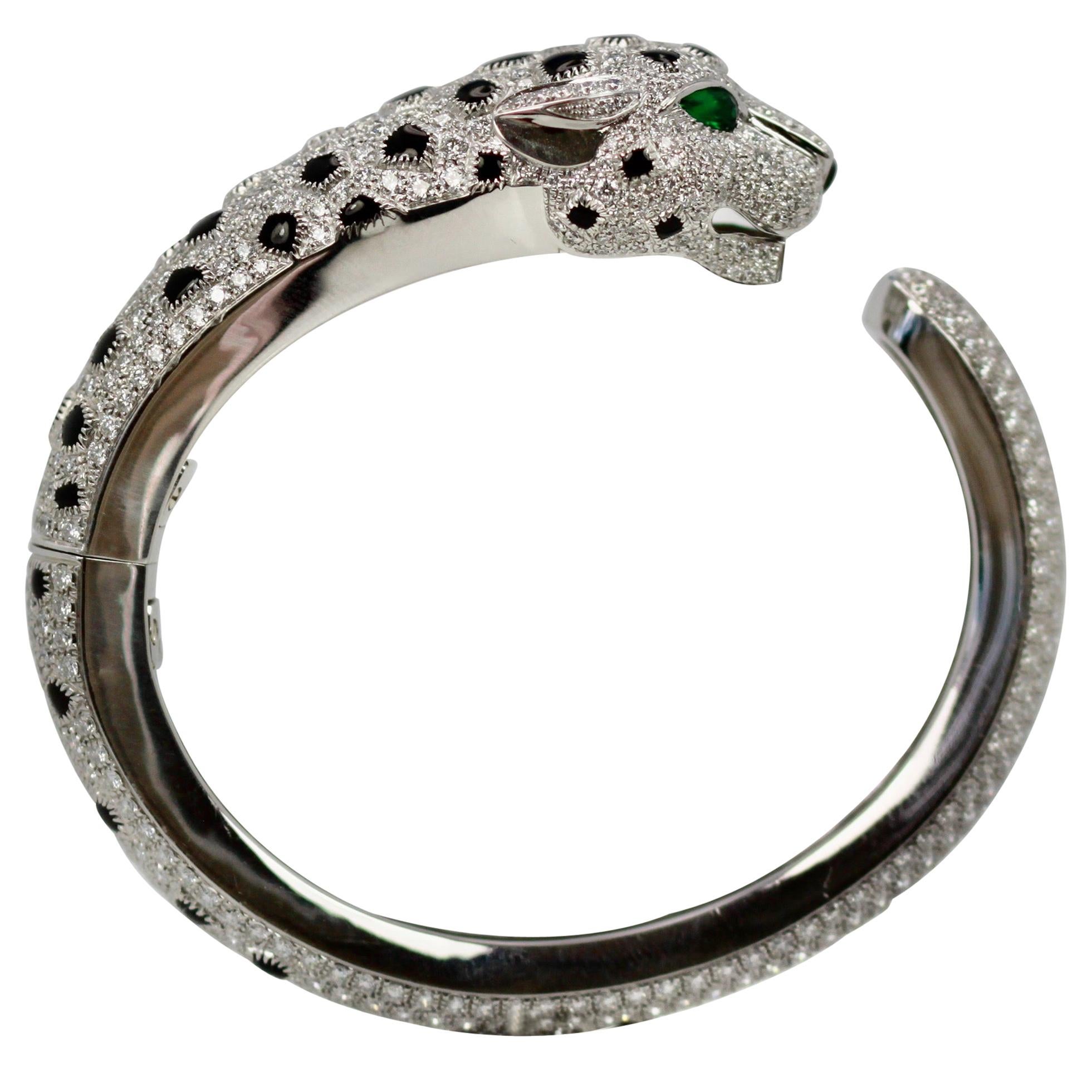 CRH6007517 - Panthère de Cartier bracelet - Platinum, emeralds, onyx,  diamonds - Cartier | Mens gold bracelets, Cartier jewelry, Bracelet designs